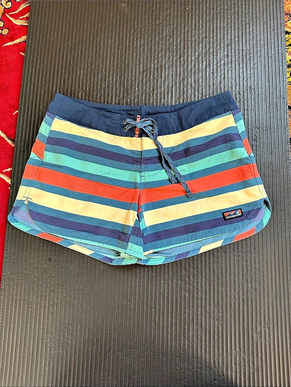 Patagonia Women's Wavefarer Boardshorts - 5" Blue & Red